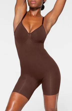 SKIMS Seamless Sculpt Low Back Mid Thigh Bodysuit in Cocoa at Nordstrom, Size Xx-Small
