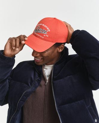 GANT Men Graphic Cotton Twill Cap (ONE SIZE) DEEP ORANGE