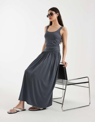 & Other Stories Vestito lungo in jersey grigio scuro con corpino aderente