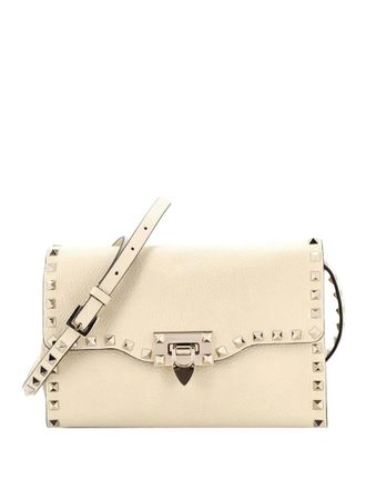 Valentino Garavani Rockstud Flip Lock Flap Bag Leather Medium crossbody bag - women - Calf Leather - One Size - Neutrals