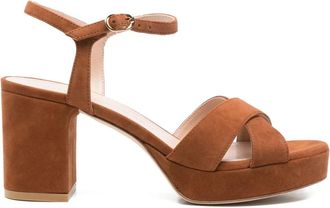 Stuart Weitzman Maven Sandaal - Dames - Sandalen met hakken - Bruin - 39 1/2 EU - Leer - Schoenen