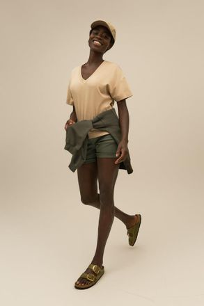 BAM Womens Themis Boxy V-Neck Yoga T-Shirt - 10