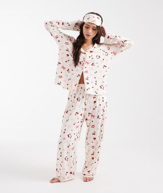 Miss Selfridge Pigiama morbidissimo con motivo misto con ciliegie e fiocchi-Multicolore