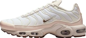 Nike (WMNS) Nike Air Max Plus SE Light Orewood Brown Metallic Silver White IO0657-100
