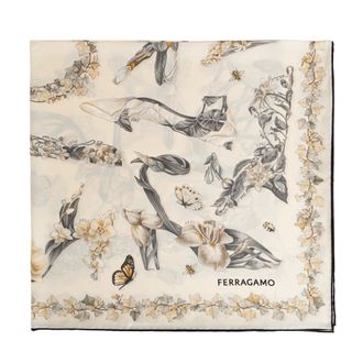 Ferragamo Silky Scarves, female, Beige, Size: ONE SIZE Eden Shoe Silk Scarf