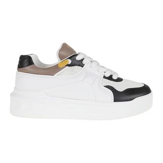 Valentino Garavani Sneakers, male, White, 6 1/2 UK, Studded Leather Low-Top Sneaker