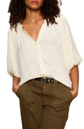Sanctuary Plenty of Love Crinkle Button-Up Top in Collagen White at Nordstrom, Size X-Small
