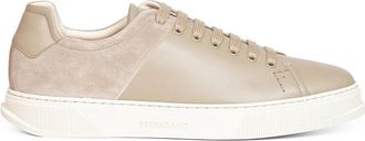 Ferragamo Sneakers - Heren - Sneakers - Beige - 41 1/2 EU - Leer - Schoenen