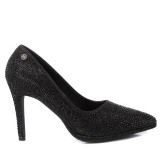 Xti Womens Lounge Shoes In Black