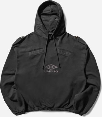 Umbro Medal Masked Hoodie Strong Wash Black