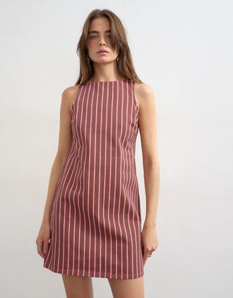 Topshop Vestitino a trapezio in denim rosso e rosa a righe