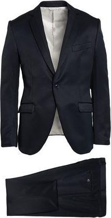 Tombolini TRAJES Y CONJUNTOS - Trajes en YOOX.COM