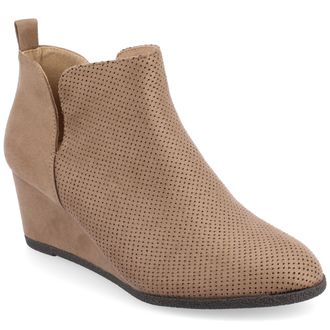 Journee Collection Women & apos;s Mylee Medium and Wide Width Booties