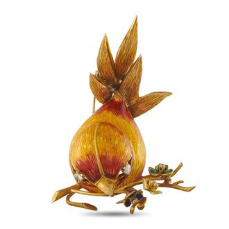 Luxury Bazaar 18K Yellow Gold 0.20ct Diamond and Enamel Bird Brooch MF04-070926
