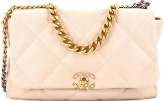 Chanel 19 Flap Bag Quilted Leather Maxi crossbody bag - Toni neutri