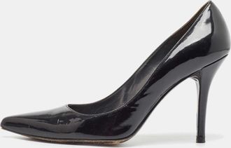 Stuart Weitzman Black Patent Leather Pointed Toe Pumps