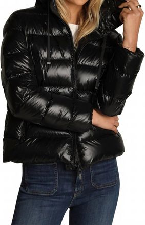 Dylan Hooded Puffer Jacket In Black