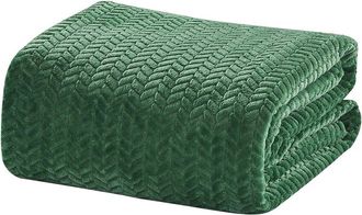 Luxury Home Chevron Braided All-Season Blanket