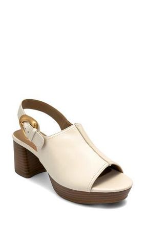 Aerosoles Chancey Platform Sandal in Eggnog Faux Leather at Nordstrom Rack, Size 8.5