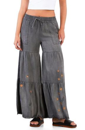 BILLY T Prettier in Person Tiered Wide Leg Denim Pants in Smoked Pearl at Nordstrom, Size X-Large