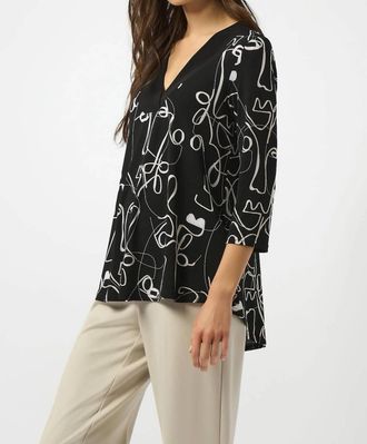 Joseph Ribkoff Face Print V-Neck 3/4 Sleeves Asymmetric Top In Black/moonstone