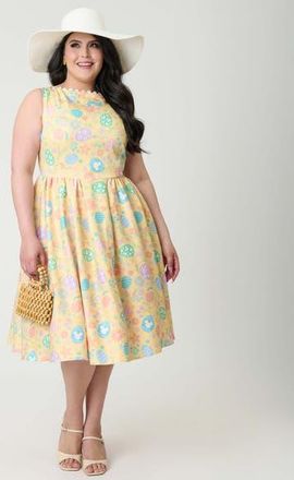 Unique Vintage Plus Size Livvie Swing Dress in Yellow Egg Print at Nordstrom, Size 4X