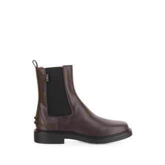 Tod's Elasticated Leather Ankle Boots