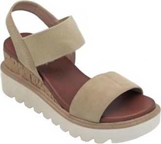 Mia Womens Olany Platform Sandal In Beige