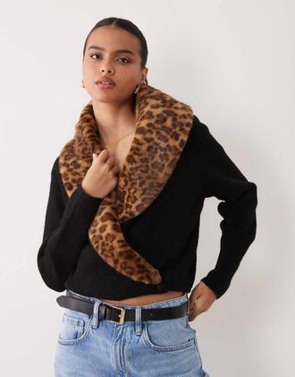 Asos cardigan avvolgente con collo sciallato e colletto in pelliccia leopardata nero