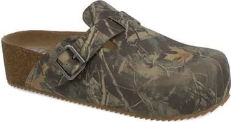 Mia Qwest Clog in Camo Hunting at Nordstrom, Size 7.5