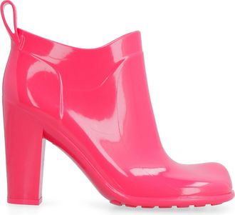 Bottega Veneta Womens Fuchsia Shine Ankle Boots Rubber