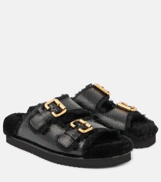 Chlo&eacute; Chlo&eacute; Nil shearling-lined leather sandals