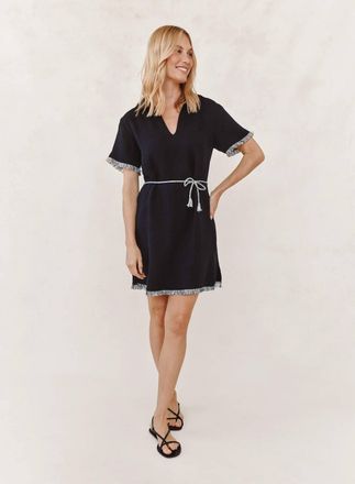Bella Dahl Short Sleeve Fray Edge Mini Dress In Black