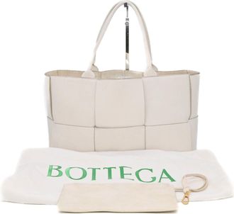 Bottega Veneta White Leather Tote Bag (Pre-Owned)