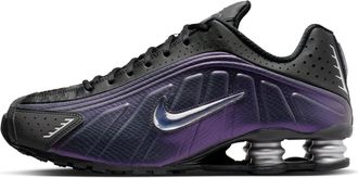Nike Mens Shox R4 Shoes in Black | IO4546-002
