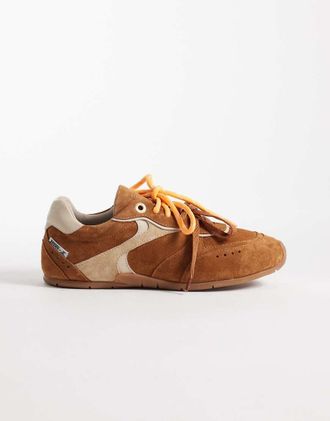 Bronx Myr-aa - Sneakers in camoscio color avena caramello-Marrone