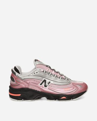 New Balance 1000 Sneakers Pink Taffy / Silver Metallic / Black