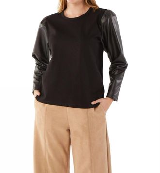 Isle The Morgan Top In Black
