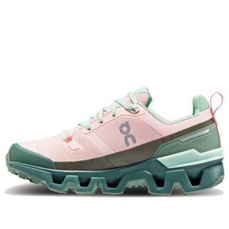 On Running (WMNS) On Running Cloudwander Waterproof Doe Ivy 73.98278