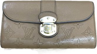 Louis Vuitton Mahina Camel Mahina Leather Long Wallet (Bi-Fold) (Pre-Owned)