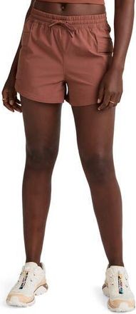 Beyond Yoga Peak 3-Inch Cargo Shorts in Opulent Auburn at Nordstrom Rack, Size X-Large
