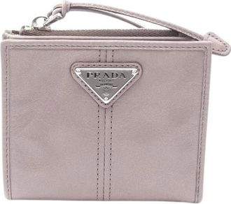 Prada Pre-owned Clutches, female, Gray, Size: ONE SIZE Pre-owned Clutch