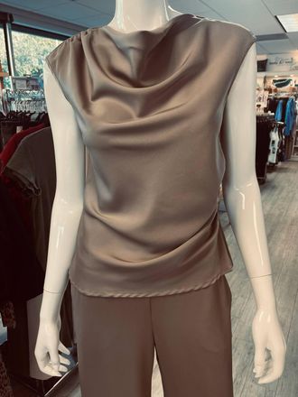 UP Womens Drapped Belize Top In Almond