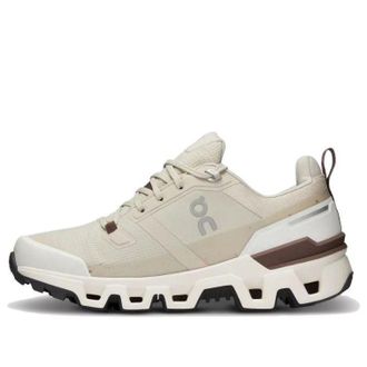 On Running (WMNS) On Running Cloundwander Waterproof Sand Ivory 73.98055