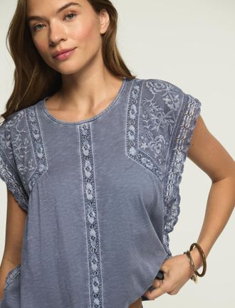Lucky Brand Womens Embroidered Boxy Knit Top