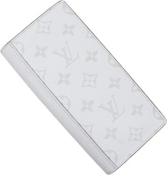 Louis Vuitton Taigarama Blanc White Taigarama Long Wallet (Bi-Fold) (Pre-Owned)