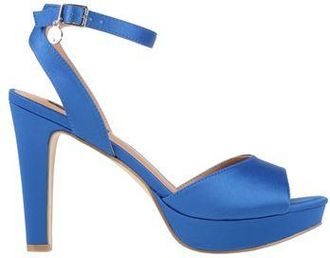 Gian Marco Venturi SCHUHE - Sandalen auf YOOX.COM