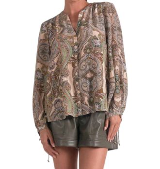 Elan Paisley Button Blouse In Beige