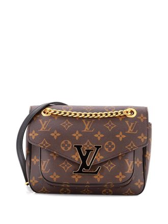 Louis Vuitton Passy Handbag Monogram Canvas crossbody bag - Brown