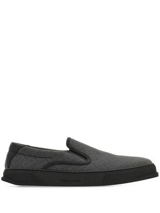 Ferragamo Slip-on sneakers met reli&euml;f - Zwart